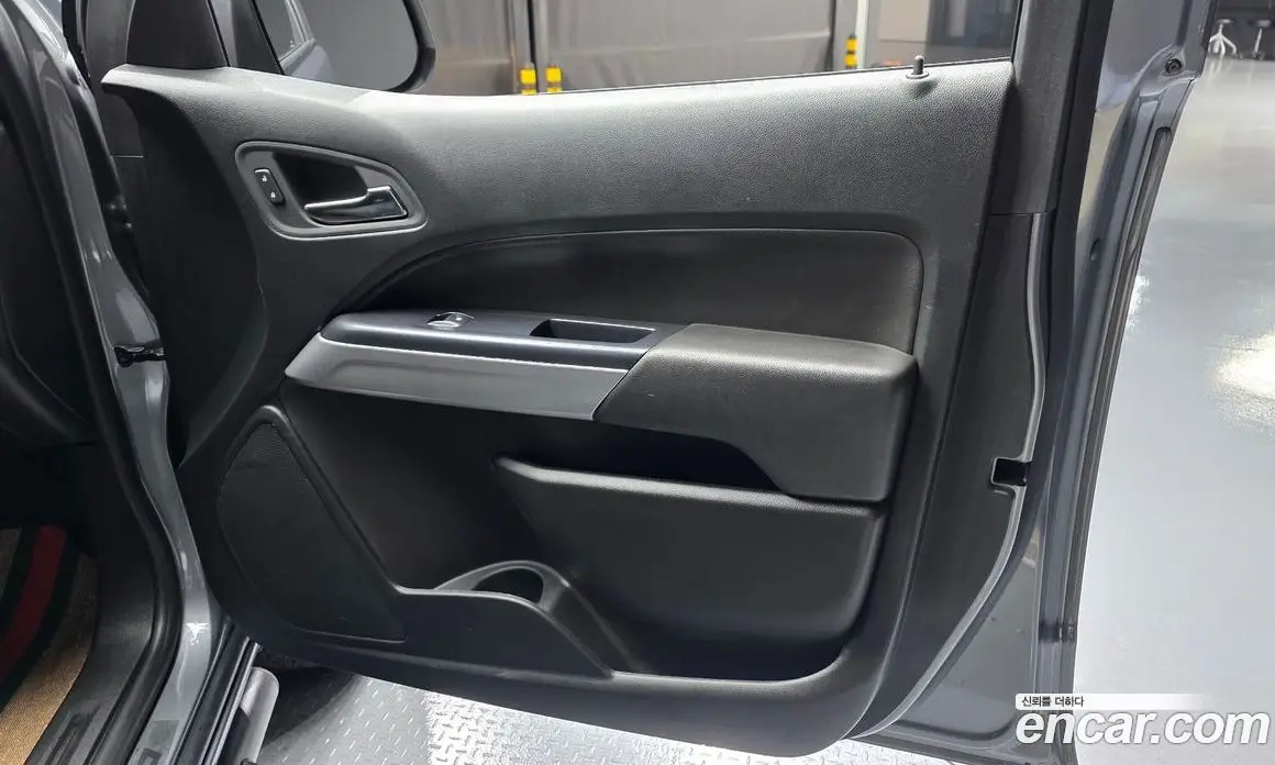 Chevrolet Colorado 2020 3.6 автомат (гидро), фото 15