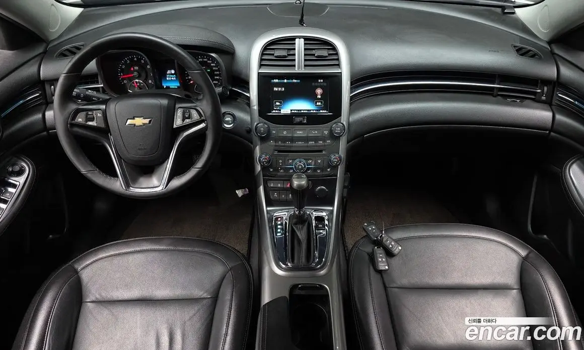 Chevrolet Malibu 2015 2.0 автомат (гидро), фото 10 Chevrolet Malibu 2015 2.0 автомат (гидро), фото 10