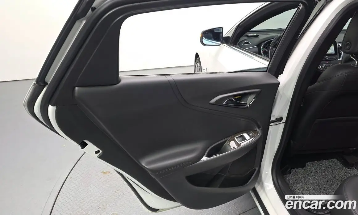 Chevrolet Malibu 2016 2.0 автомат (гидро), фото 15 Chevrolet Malibu 2016 2.0 автомат (гидро), фото 15