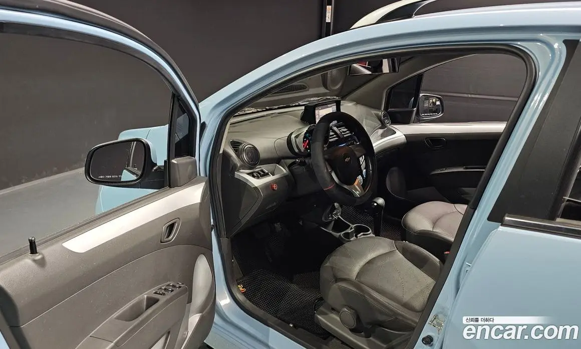 Chevrolet Spark 2014 1.0 автомат (гидро), фото 13