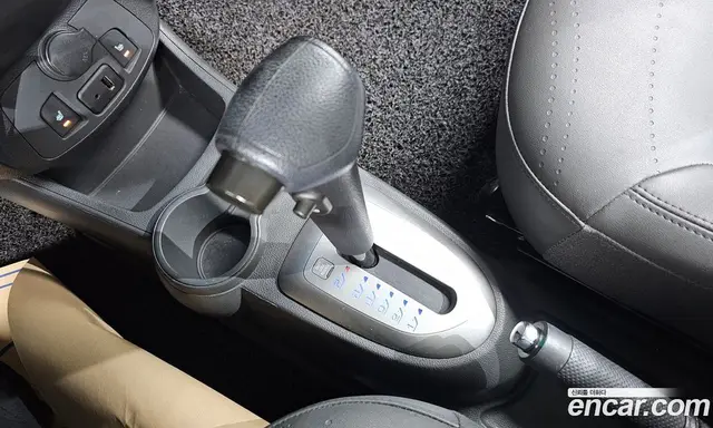 Chevrolet Spark 2014 1.0 автомат (гидро), миниатюра 12