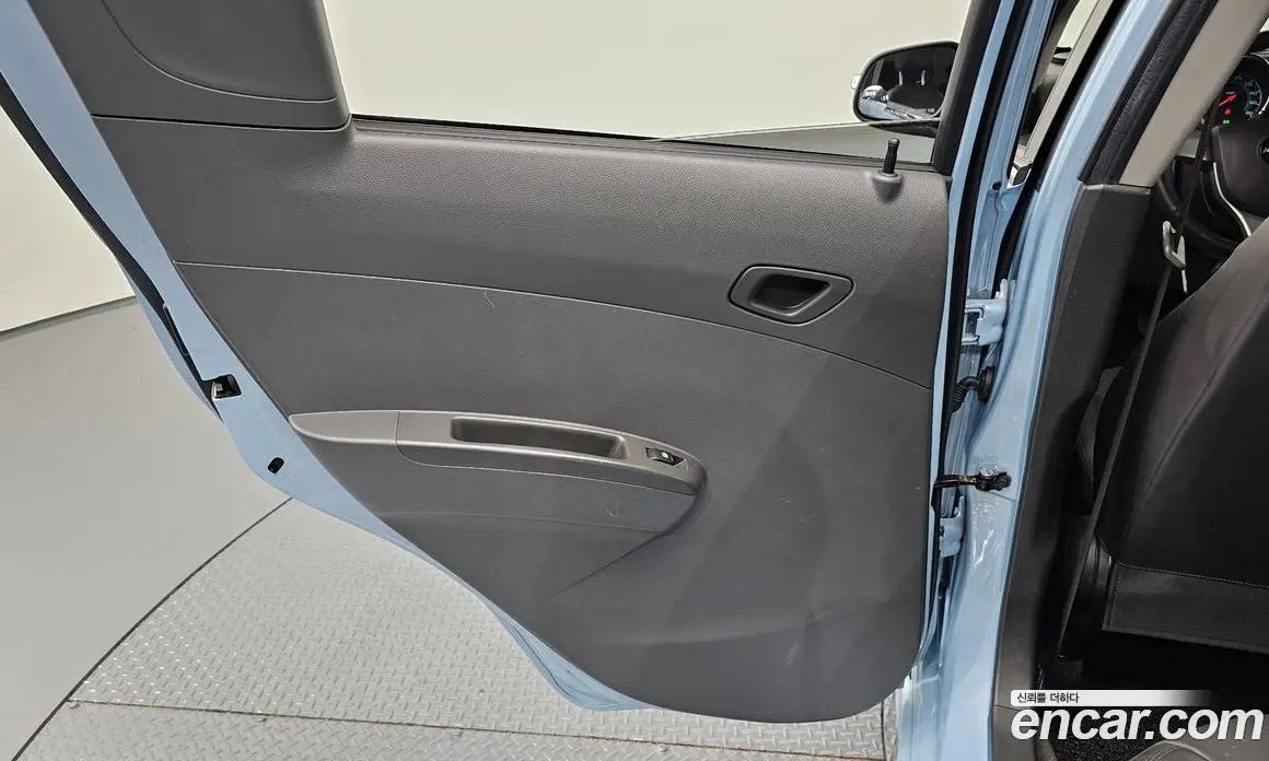 Chevrolet Spark 2014 1.0 автомат (гидро), фото 15