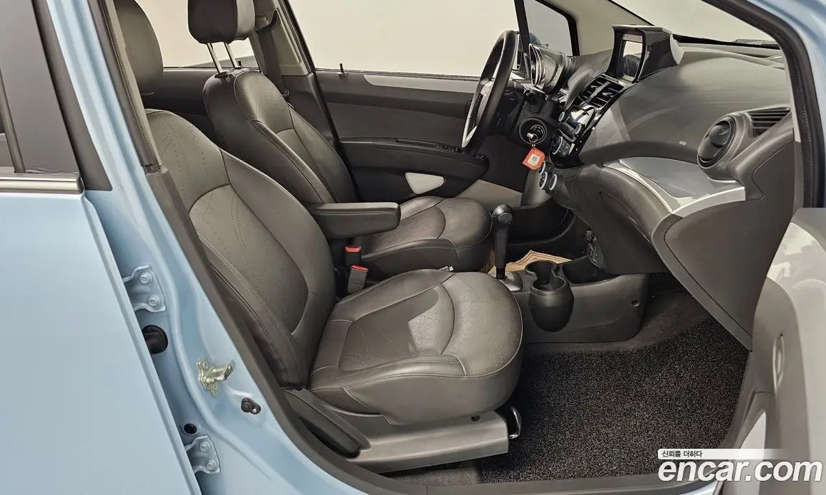 Chevrolet Spark 2014 1.0 автомат (гидро), фото 16