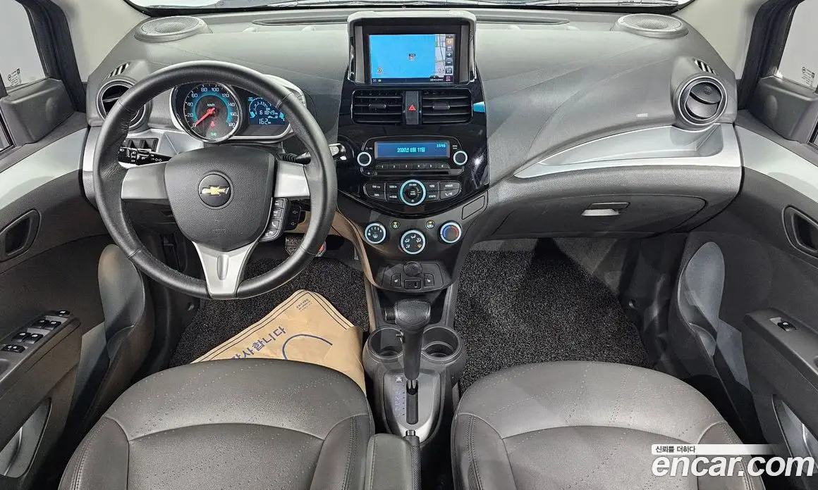 Chevrolet Spark 2014 1.0 автомат (гидро), фото 10