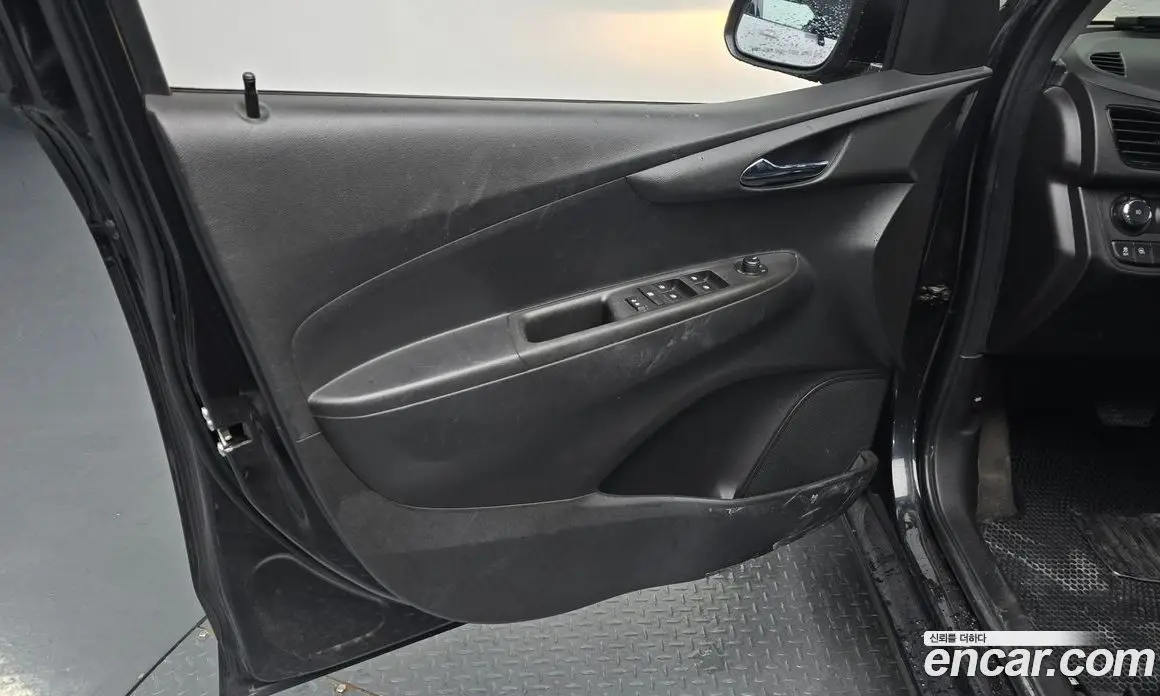 Chevrolet Spark 2015 1.0 автомат (гидро), фото 14