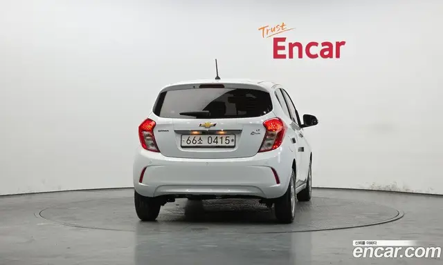 Chevrolet Spark 2016 1.0 автомат (гидро), миниатюра 4