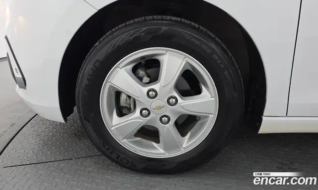 Chevrolet Spark 2016 1.0 автомат (гидро), миниатюра 5