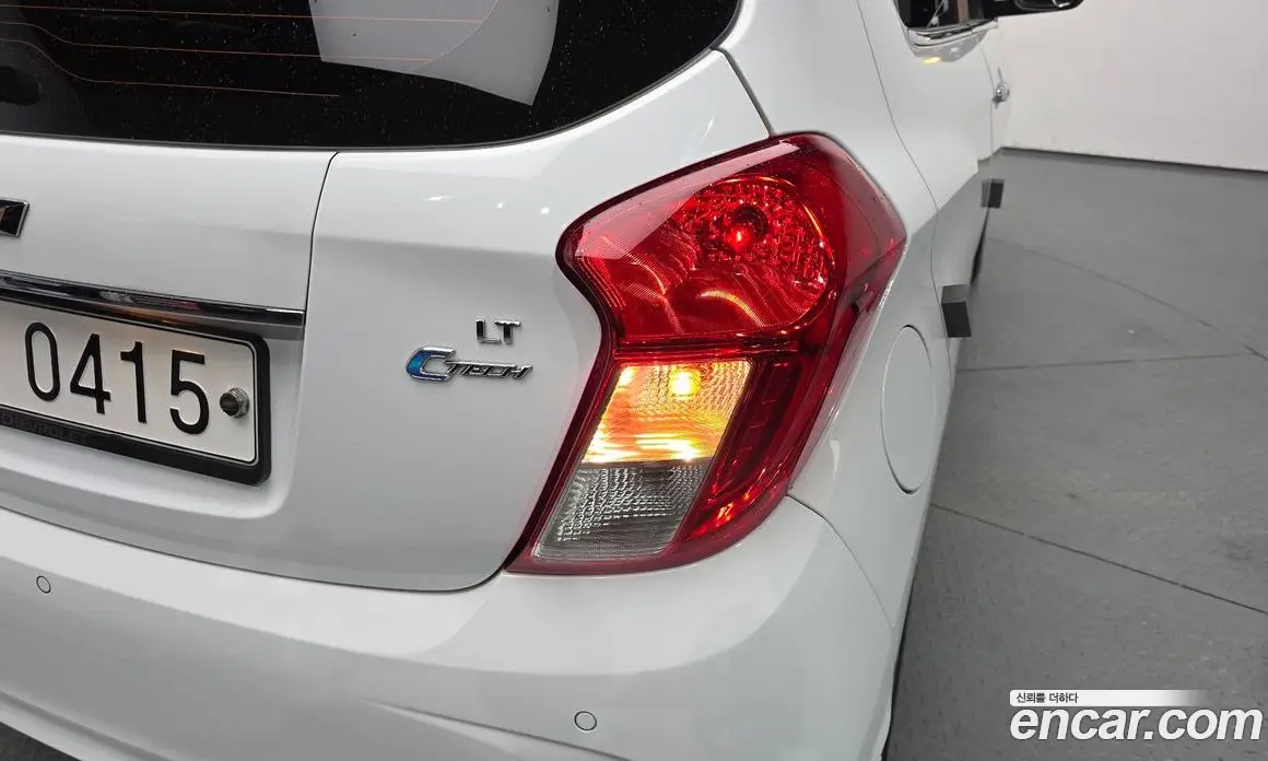Chevrolet Spark 2016 1.0 автомат (гидро), фото 9