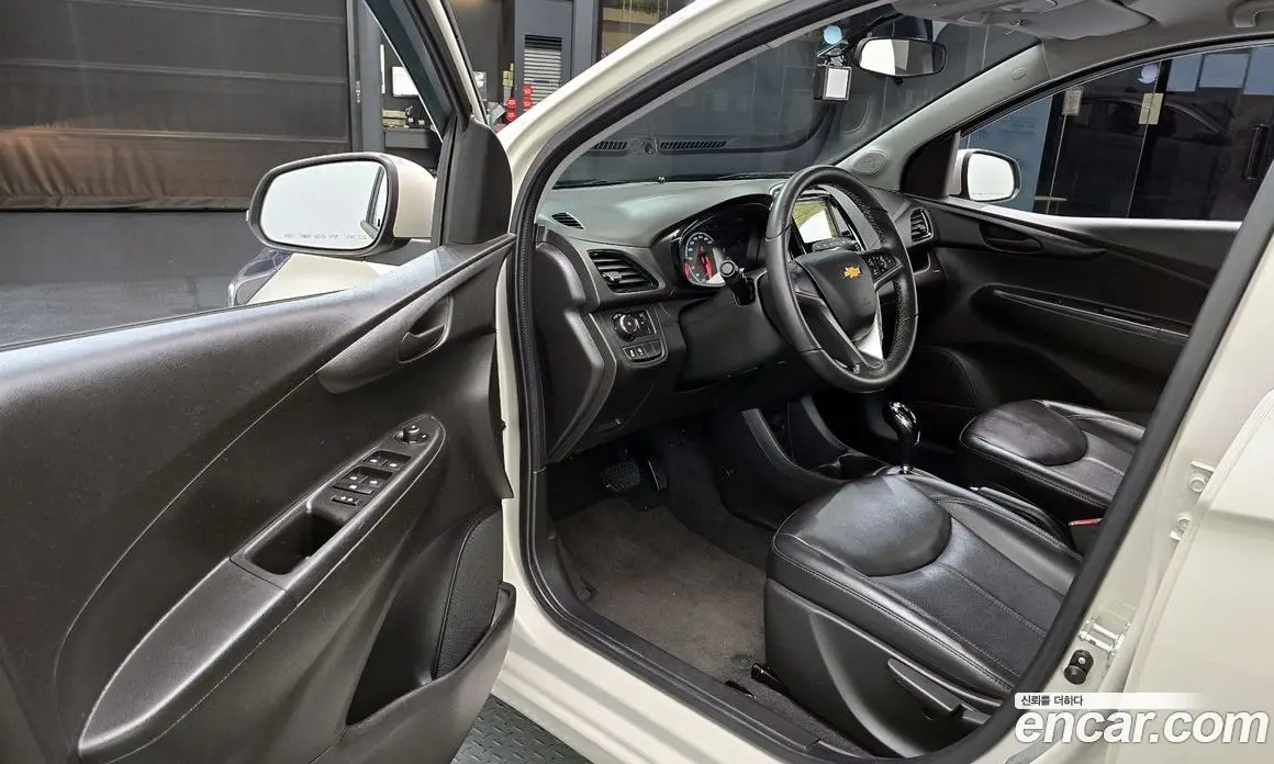 Chevrolet Spark 2017 1.0 автомат (гидро), фото 13