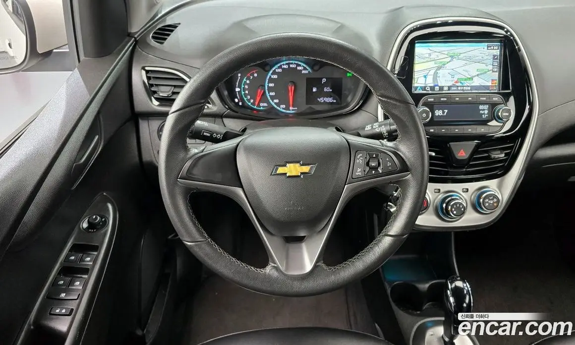 Chevrolet Spark 2017 1.0 автомат (гидро), фото 19