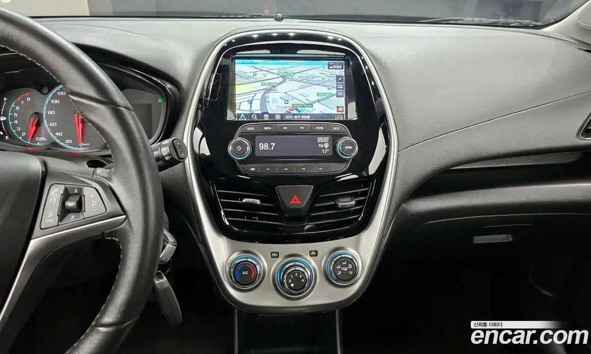 Chevrolet Spark 2017 1.0 автомат (гидро), фото 20