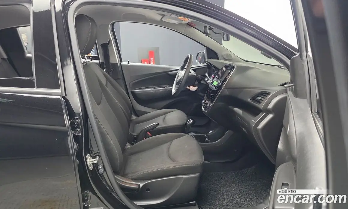 Chevrolet Spark 2017 1.0 автомат (гидро), фото 16