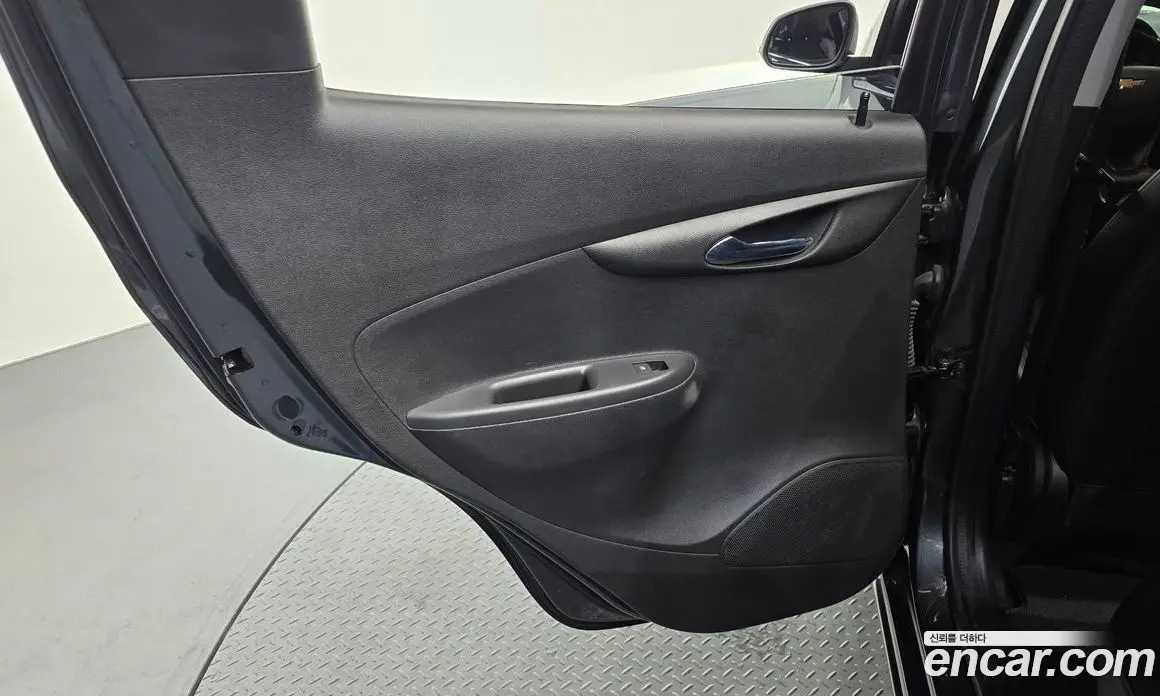 Chevrolet Spark 2019 1.0 автомат (гидро), фото 15