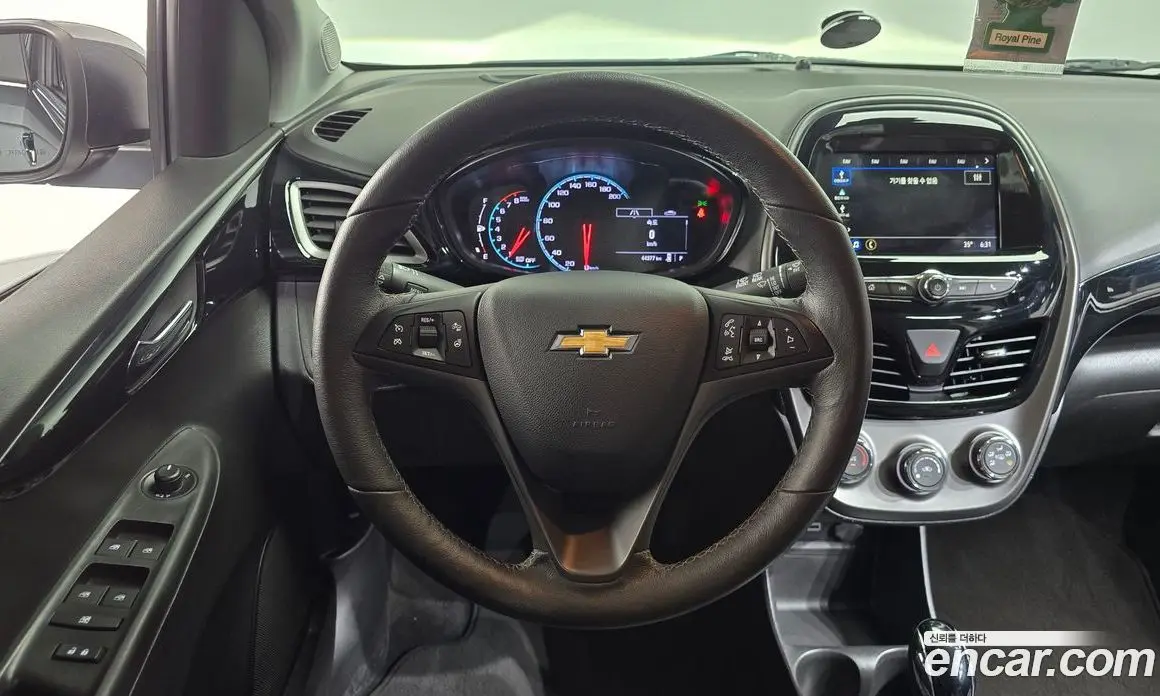 Chevrolet Spark 2019 1.0 автомат (гидро), фото 19