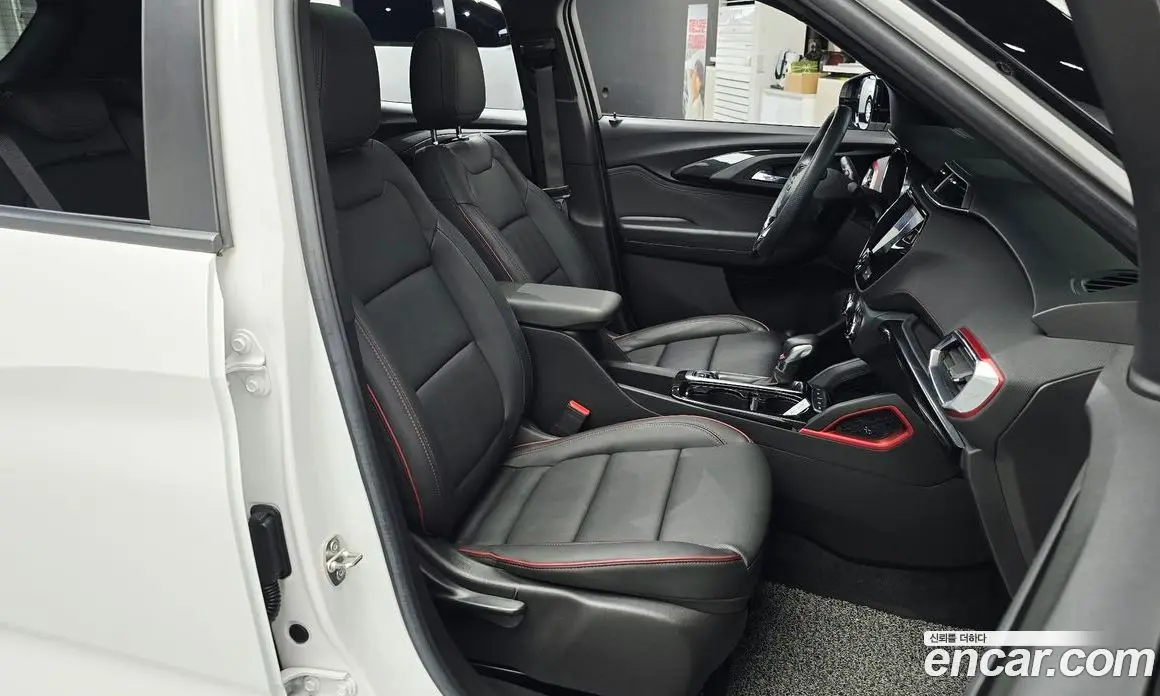 Chevrolet TrailBlazer 2022 1.3 автомат (гидро), фото 16 Chevrolet TrailBlazer 2022 1.3 автомат (гидро), фото 16