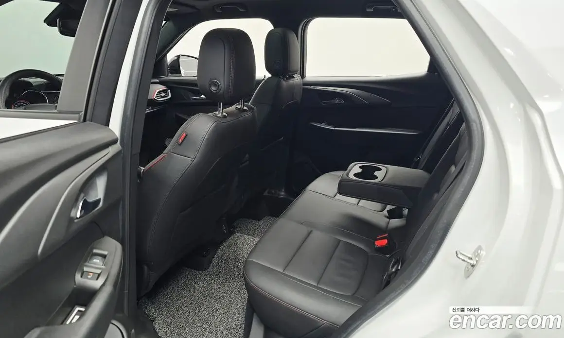 Chevrolet TrailBlazer 2022 1.3 автомат (гидро), фото 17 Chevrolet TrailBlazer 2022 1.3 автомат (гидро), фото 17