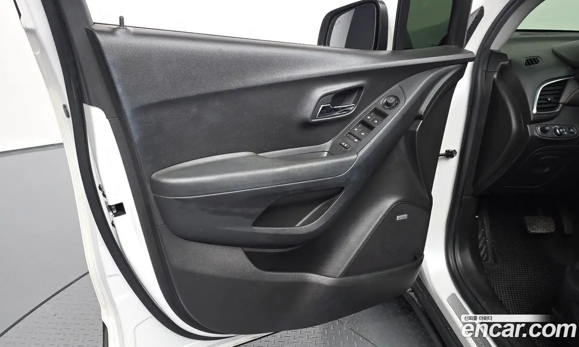 Chevrolet Trax 2016 1.4 автомат (гидро), фото 14