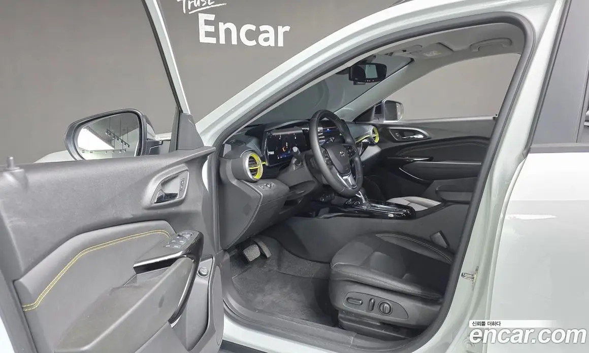 Chevrolet Trax 2023 1.2 автомат (гидро), фото 17