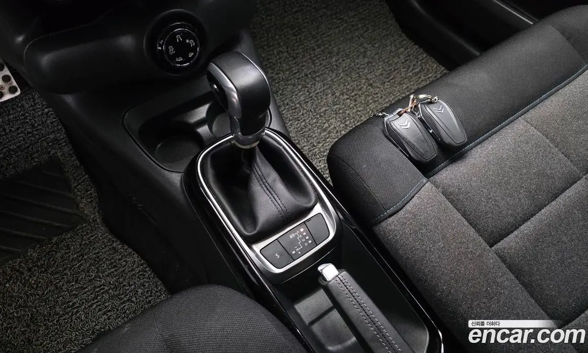 Citroen C4 Cactus 2019 1.5 автомат (гидро), фото 12