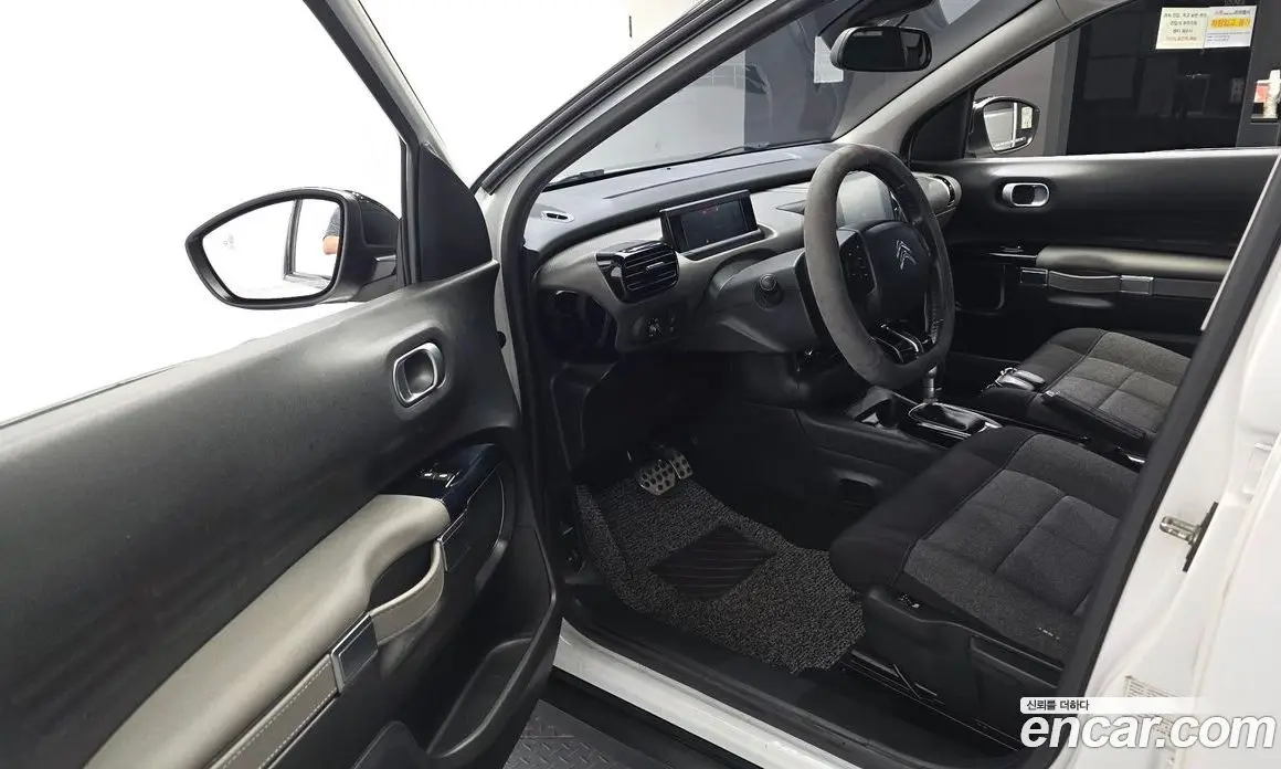 Citroen C4 Cactus 2019 1.5 автомат (гидро), фото 13