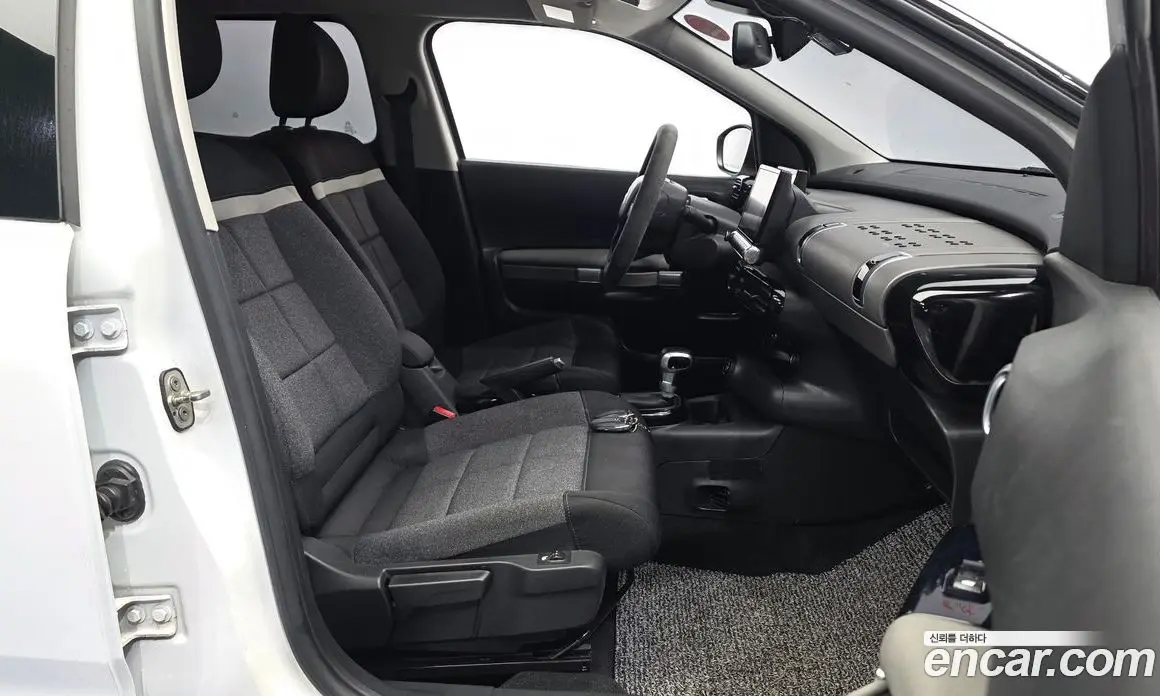 Citroen C4 Cactus 2019 1.5 автомат (гидро), фото 17
