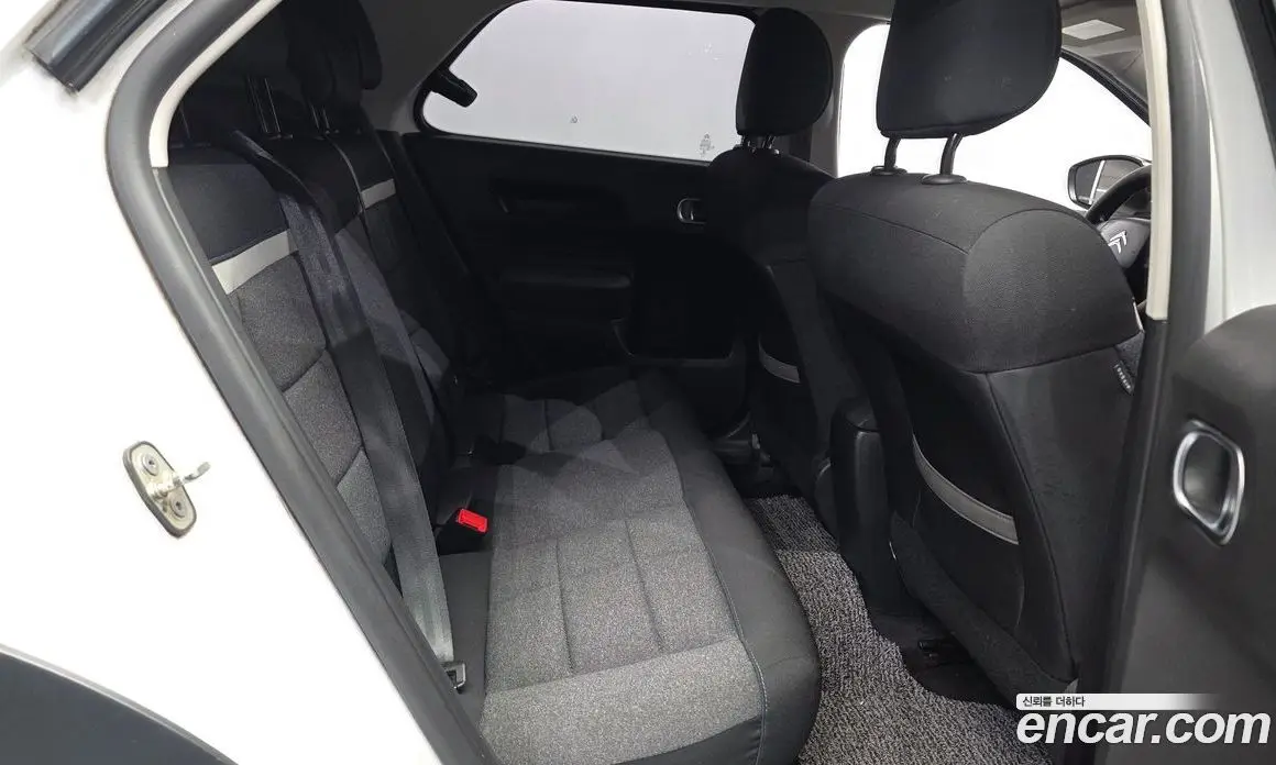 Citroen C4 Cactus 2019 1.5 автомат (гидро), фото 18
