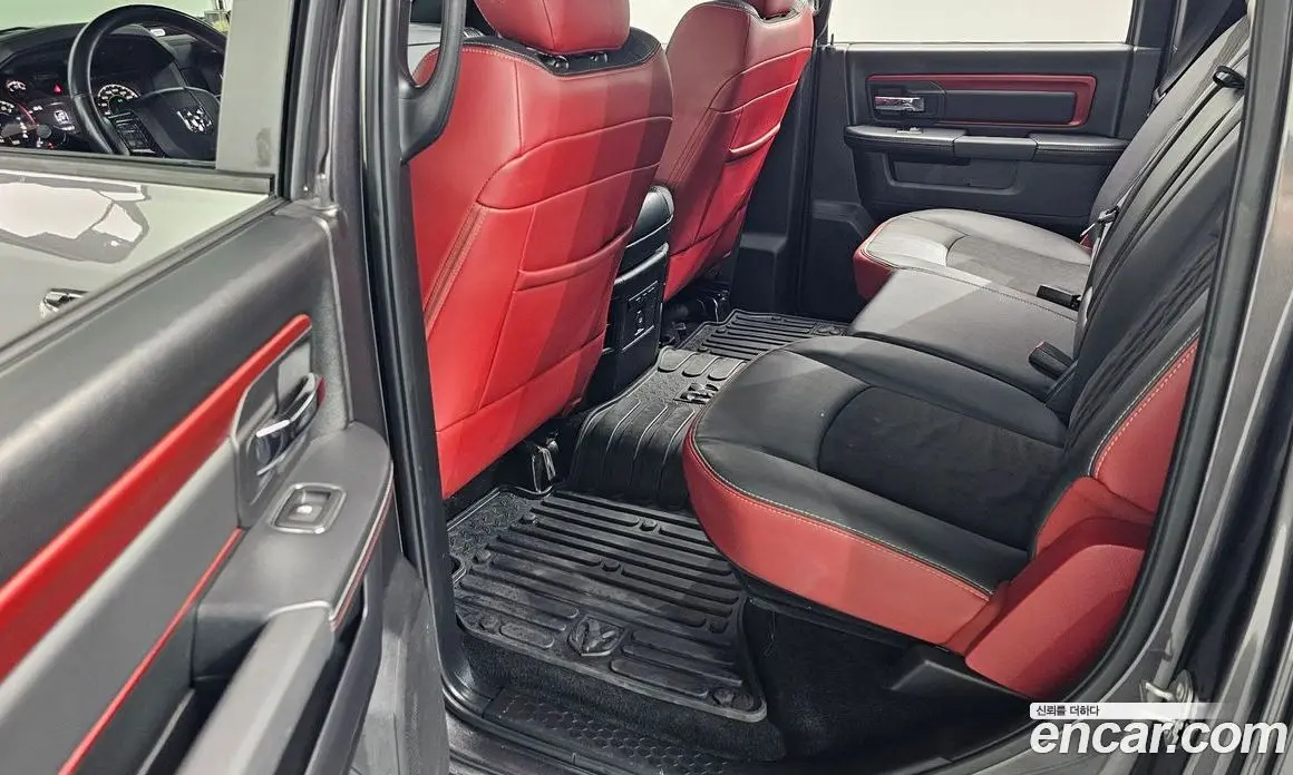 Dodge Ram Pick Up 2015 5.7 автомат (гидро), фото 16