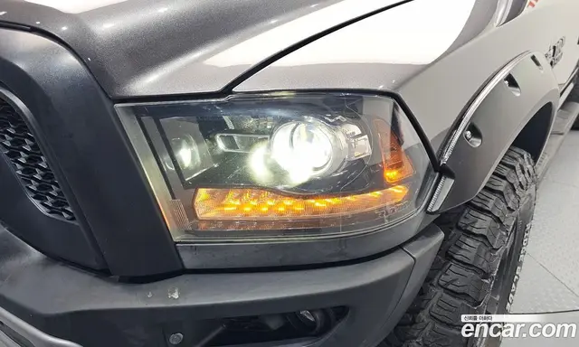 Dodge Ram Pick Up 2015 5.7 автомат (гидро), миниатюра 7