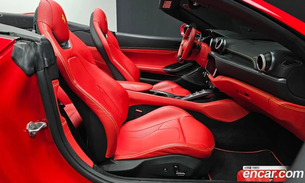 Ferrari Portofino 2019 3.9 автомат (гидро), фото 13 Ferrari Portofino 2019 3.9 автомат (гидро), фото 13