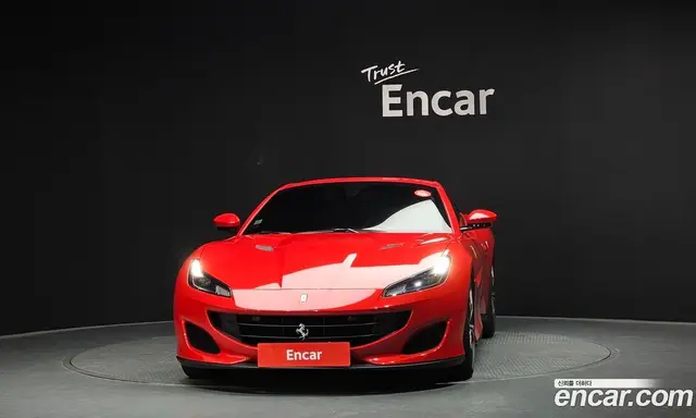 Ferrari Portofino 2019 3.9 автомат (гидро), миниатюра 3 Ferrari Portofino 2019 3.9 автомат (гидро), миниатюра 3
