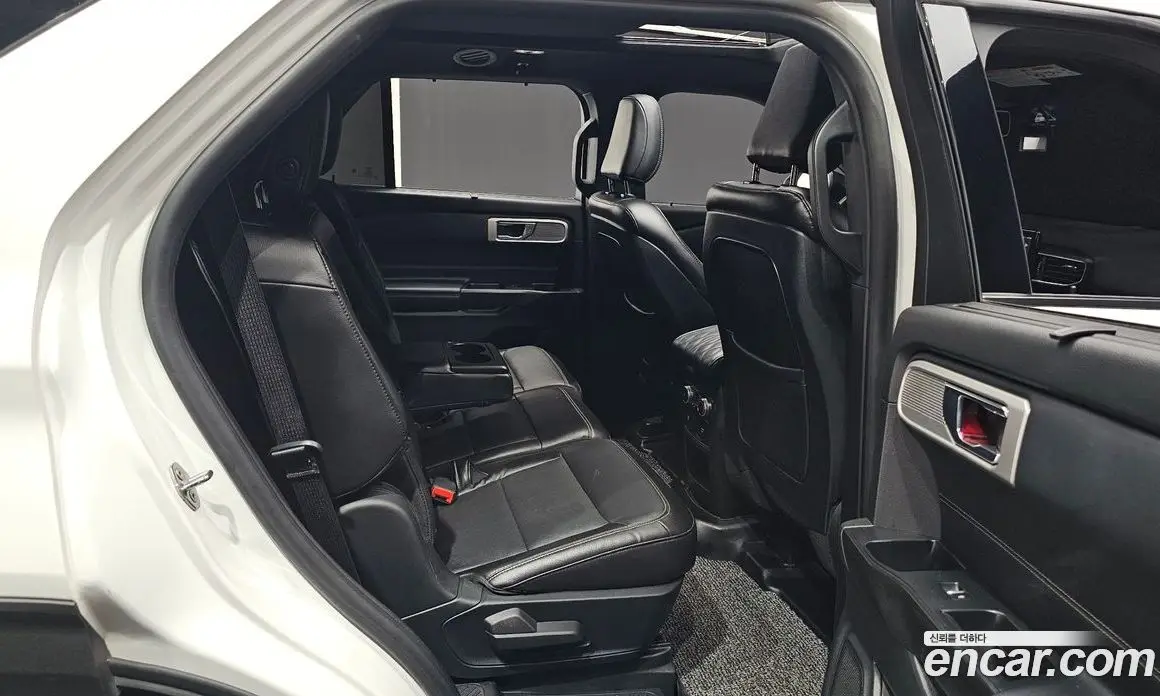 Ford Explorer 2020 2.3 автомат (гидро), фото 16
