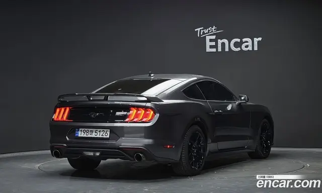 Ford Mustang 2020 2.3 автомат (гидро), миниатюра 2 Ford Mustang 2020 2.3 автомат (гидро), миниатюра 2