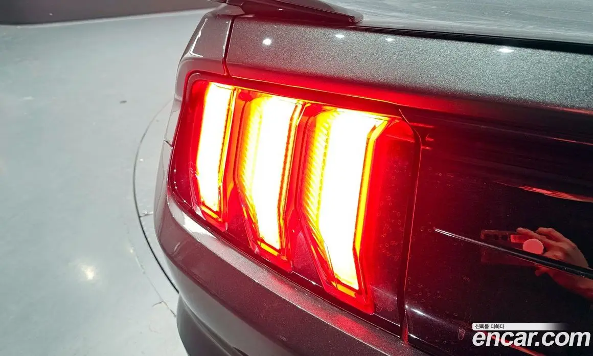 Ford Mustang 2020 2.3 автомат (гидро), фото 9 Ford Mustang 2020 2.3 автомат (гидро), фото 9