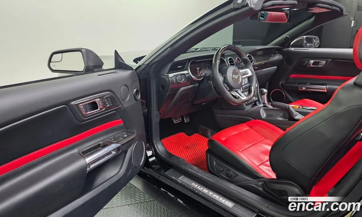Ford Mustang 2020 5.0 автомат (гидро), фото 13