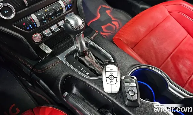 Ford Mustang 2021 2.3 автомат (гидро), миниатюра 12