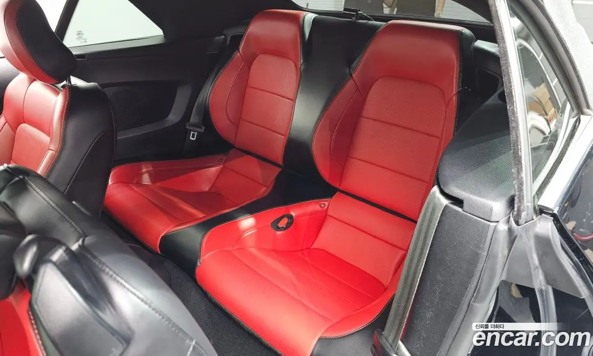 Ford Mustang 2021 2.3 автомат (гидро), фото 17