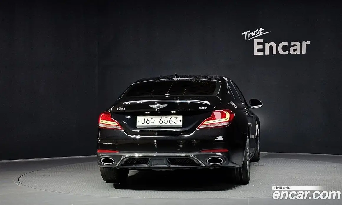 Genesis G70 2017 3.3 автомат (гидро), фото 4 Genesis G70 2017 3.3 автомат (гидро), фото 4