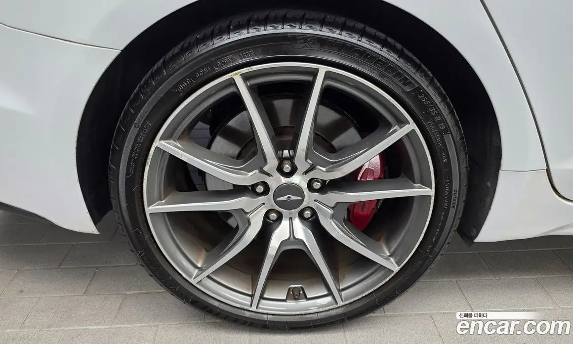 Genesis G70 2017 3.3 автомат (гидро), фото 5 Genesis G70 2017 3.3 автомат (гидро), фото 5