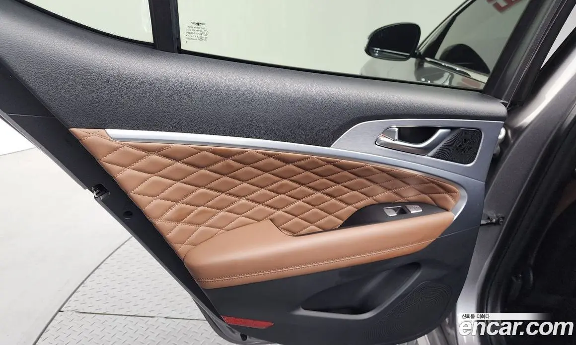 Genesis G70 2019 2.0 автомат (гидро), фото 14