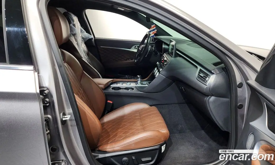 Genesis G70 2019 2.0 автомат (гидро), фото 15