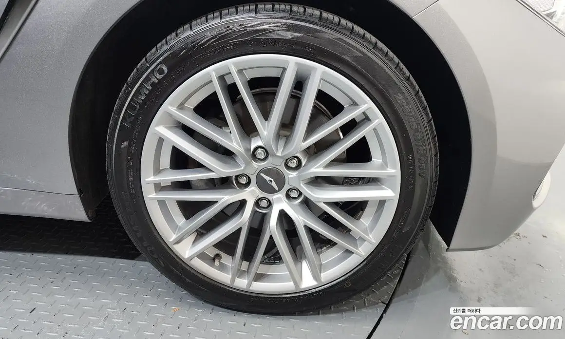 Genesis G70 2019 2.0 автомат (гидро), фото 6