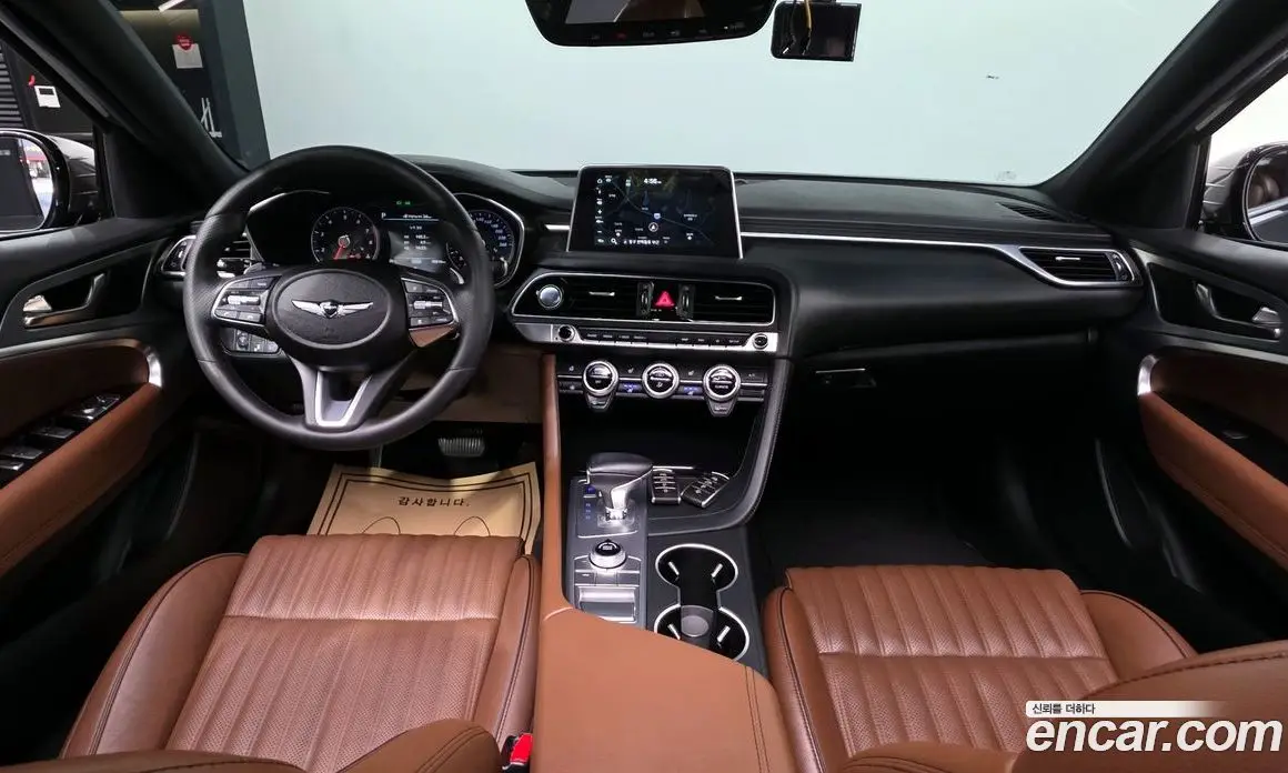 Genesis G70 2019 2.0 автомат (гидро), фото 9 Genesis G70 2019 2.0 автомат (гидро), фото 9