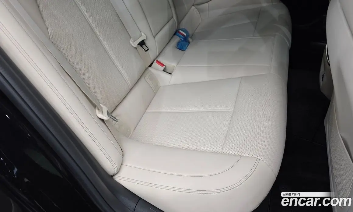 Genesis G70 2024 2.5 автомат (гидро), фото 16 Genesis G70 2024 2.5 автомат (гидро), фото 16