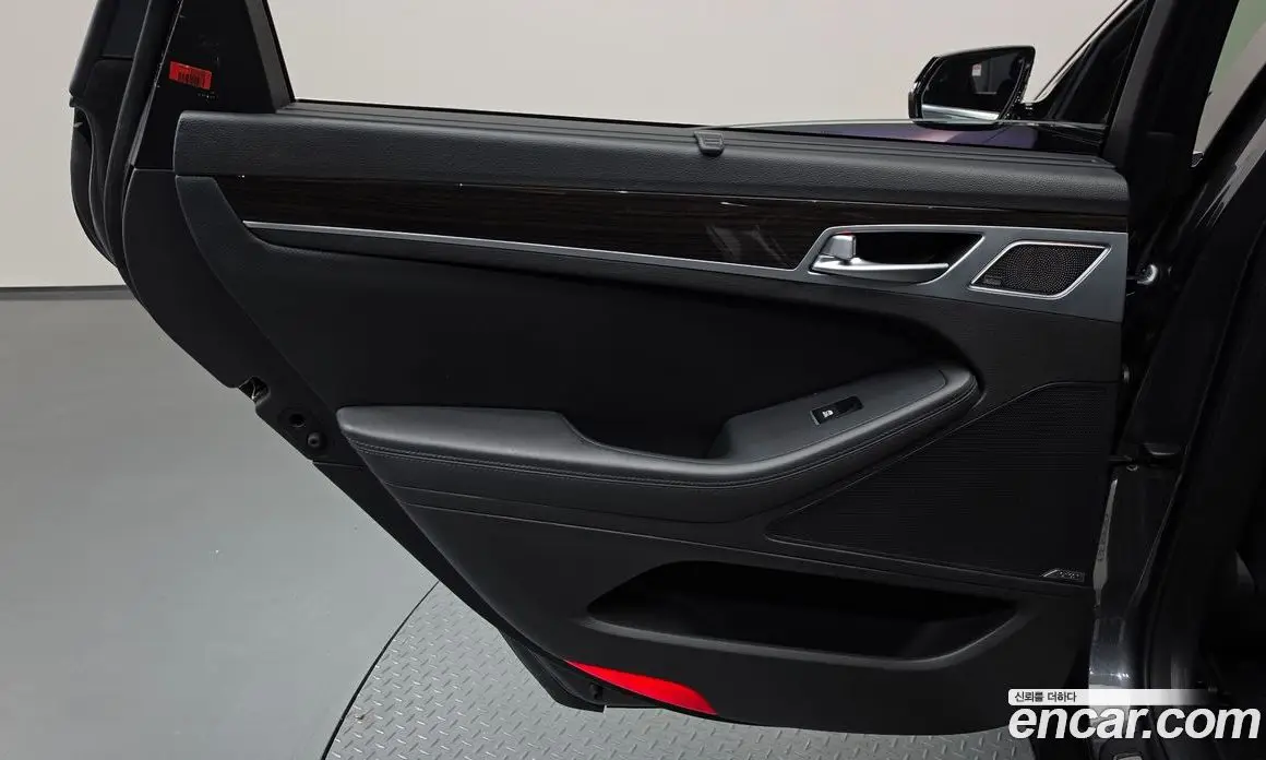 Genesis G80 2018 3.3 автомат (гидро), фото 15 Genesis G80 2018 3.3 автомат (гидро), фото 15