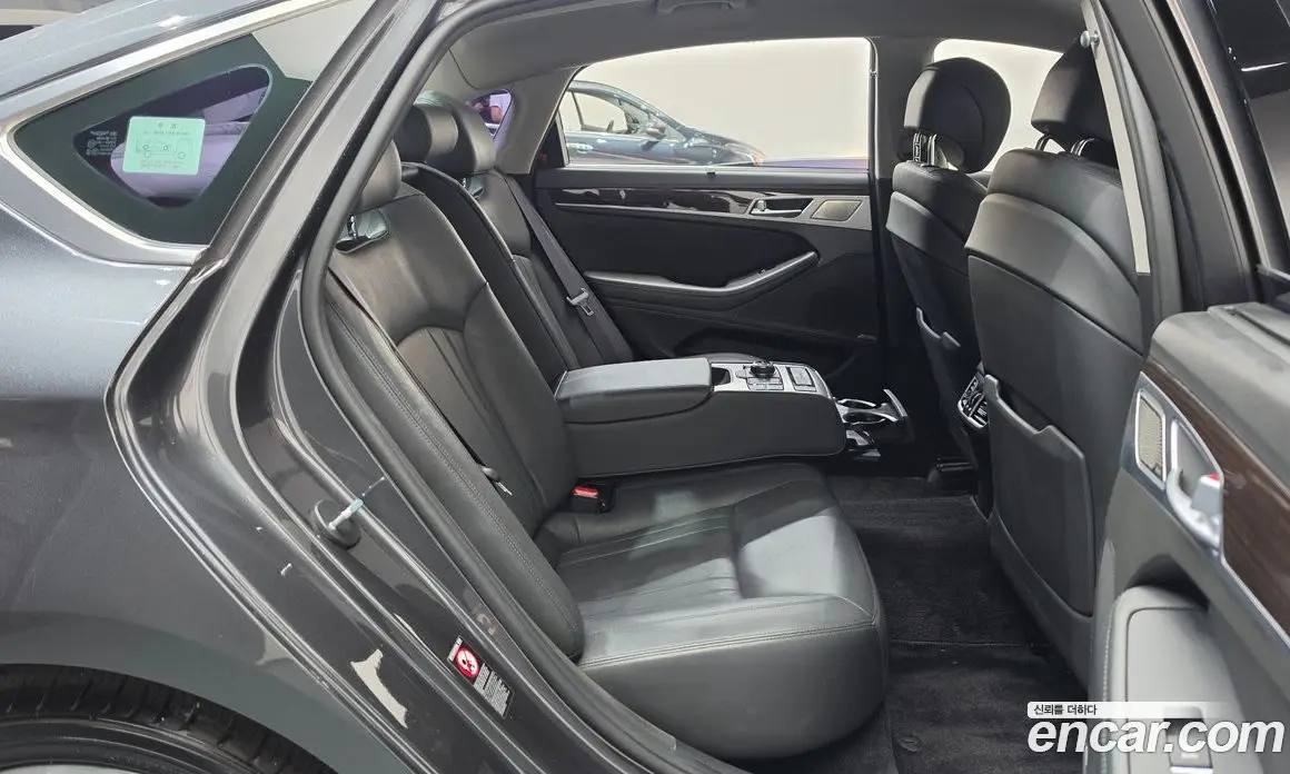 Genesis G80 2018 3.3 автомат (гидро), фото 17 Genesis G80 2018 3.3 автомат (гидро), фото 17