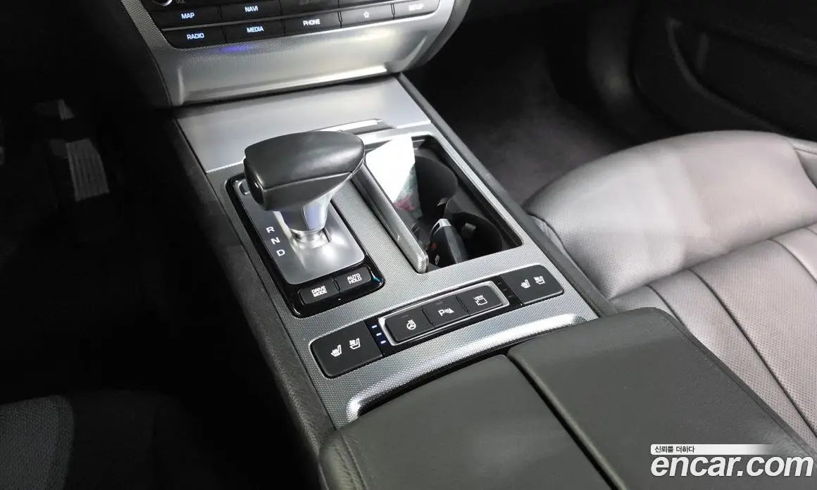 Genesis G80 2019 3.3 автомат (гидро), фото 12 Genesis G80 2019 3.3 автомат (гидро), фото 12