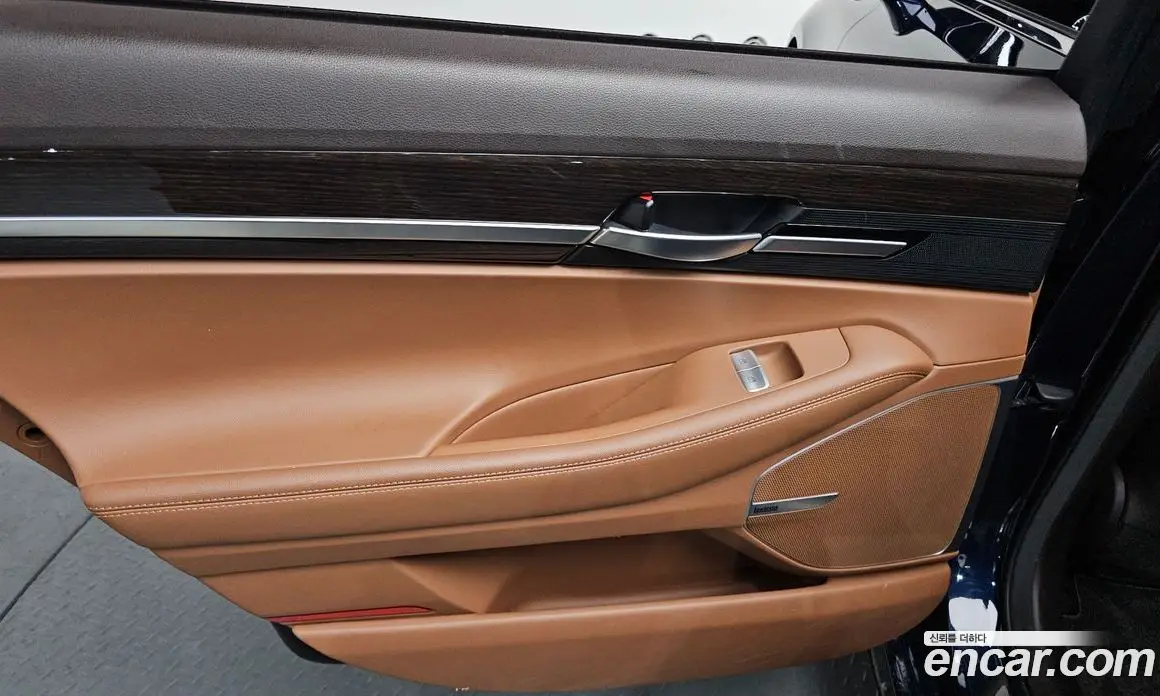 Genesis G90 2019 3.8 автомат (гидро), фото 14 Genesis G90 2019 3.8 автомат (гидро), фото 14