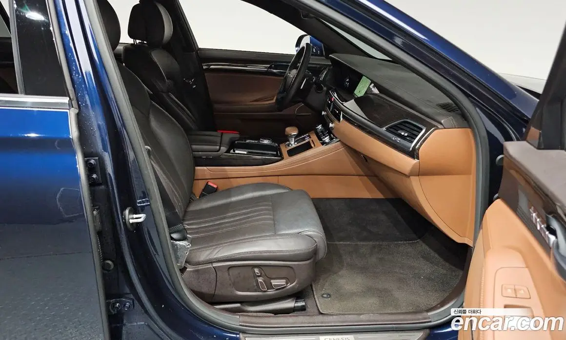Genesis G90 2019 3.8 автомат (гидро), фото 16 Genesis G90 2019 3.8 автомат (гидро), фото 16