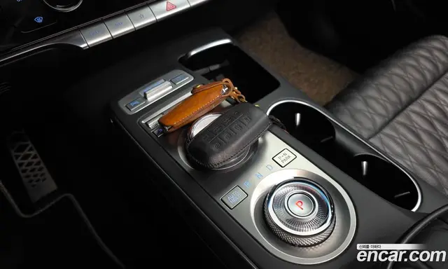 Genesis GV70 2021 2.5 автомат (гидро), миниатюра 11 Genesis GV70 2021 2.5 автомат (гидро), миниатюра 11