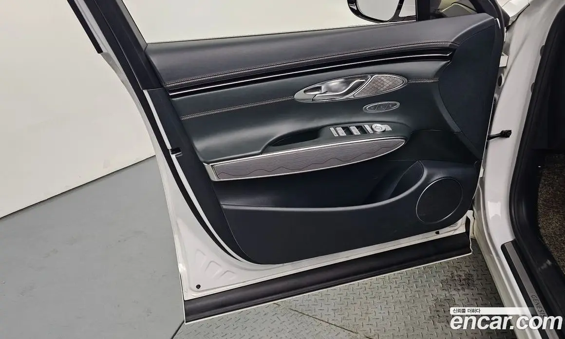 Genesis GV70 2021 2.5 автомат (гидро), фото 14